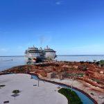 Presidente Abinader celebra llegada histórica de dos cruceros con 4,679 pasajeros a Pedernales