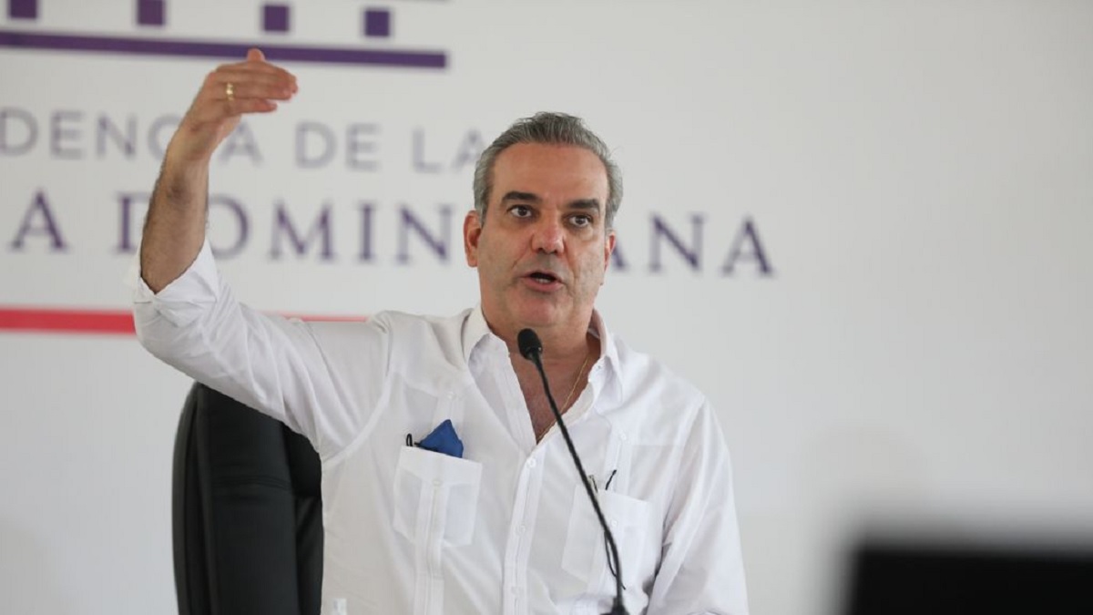 Gobierno anuncia obras por cuatro mil millones en provincias Independencia y Bahoruco