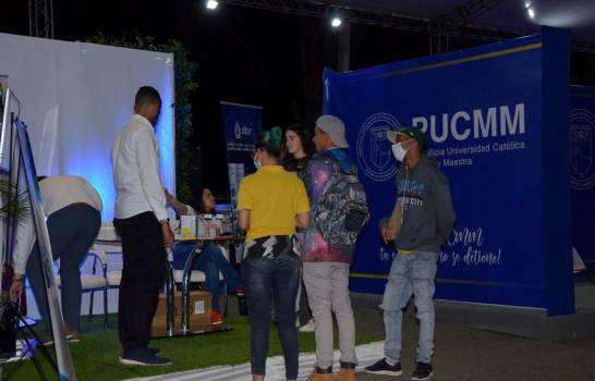 En Santiago inauguran feria emprendimiento e innovación