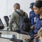 Visas electrónicas y de llegada facilitarían ingreso de turistas a la República Dominicana