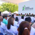 Ambiente gradúa 319 líderes ambientales comunitarios y certifica 80 guardaparques en Pedernales